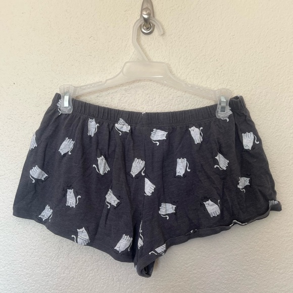 Forever 21 | Gray Cat Pajama Shorts - Picture 6 of 7